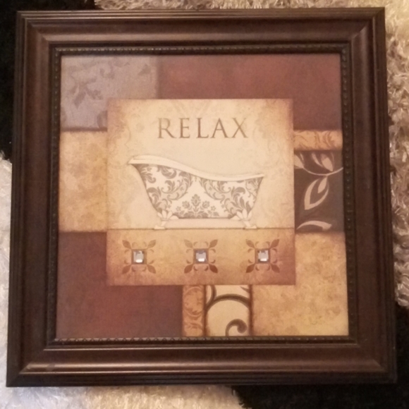 5x5 Relax Framed Photo - Picture 2 of 2